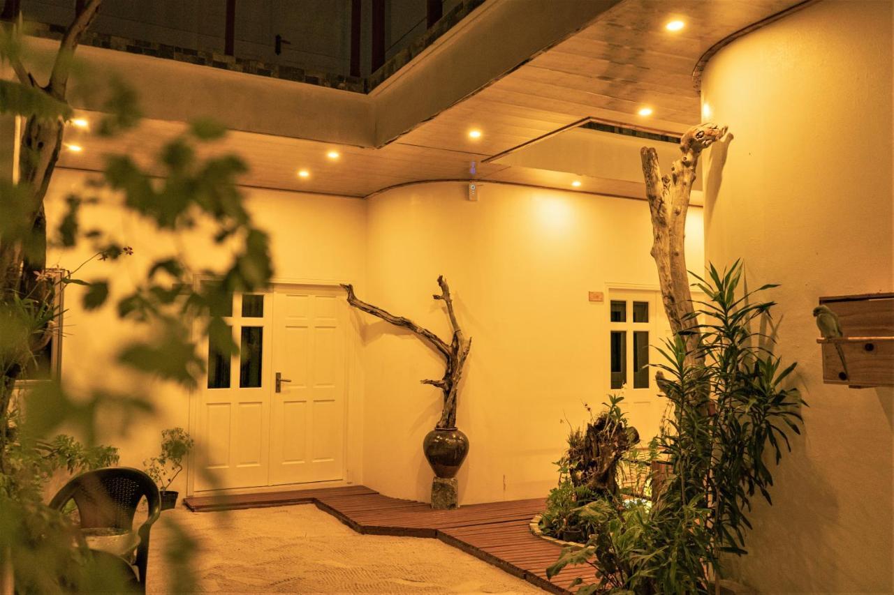 Nala Island Village Maafushi Exterior foto
